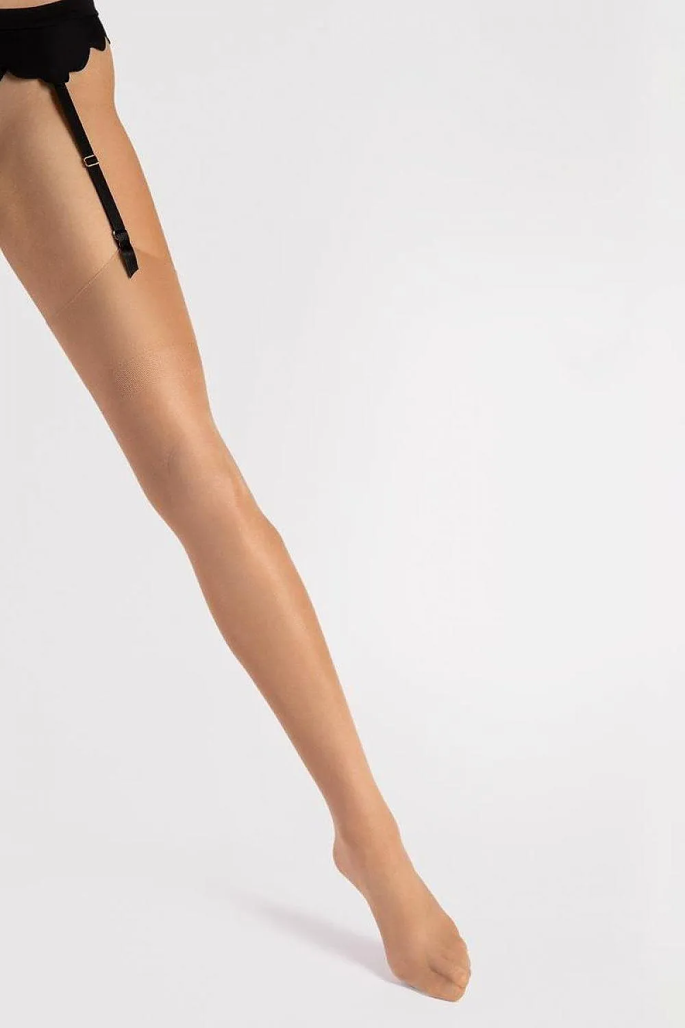 Fiore shimmering trilobal fiber, smooth waist stockings