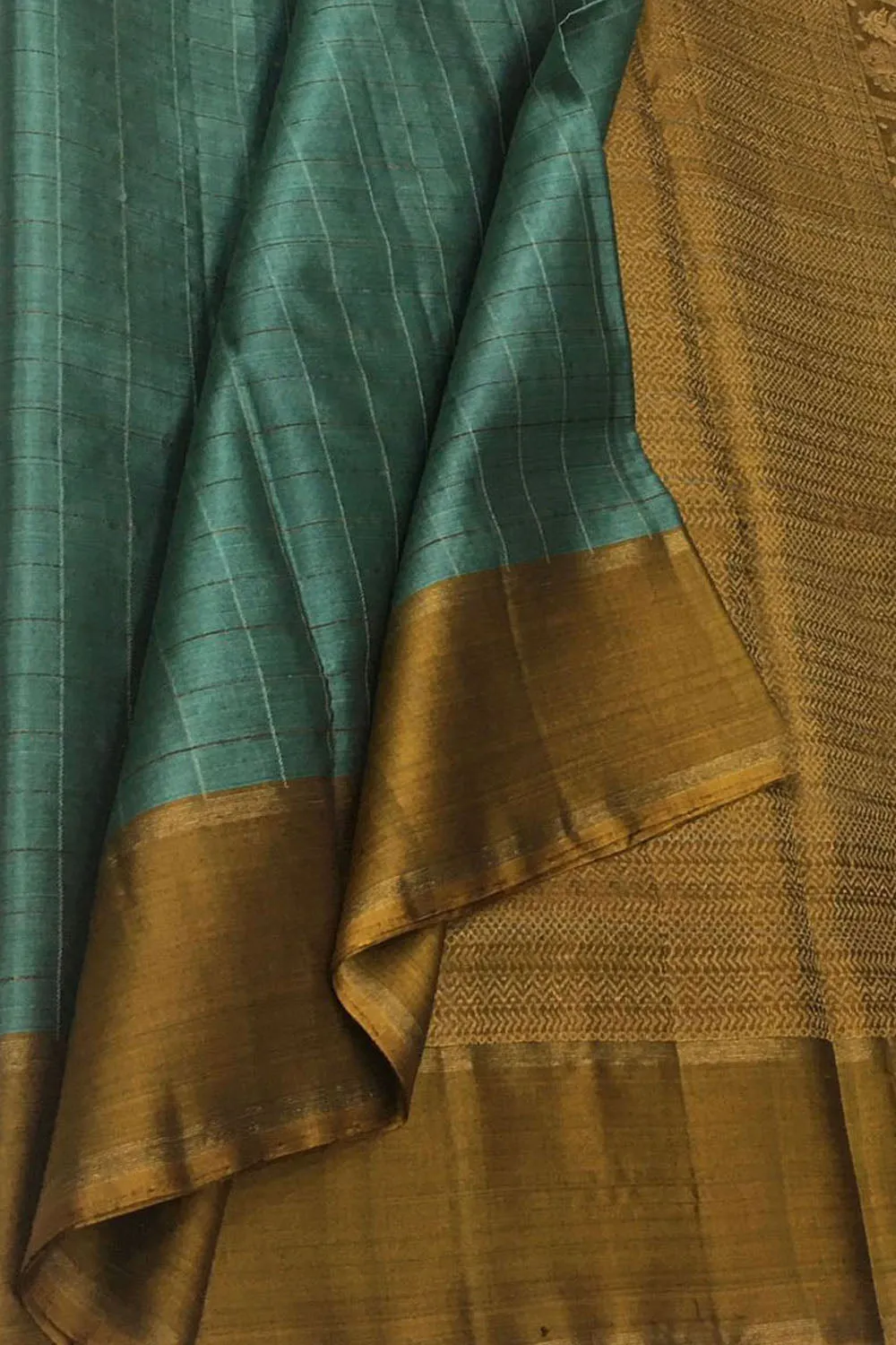 Royal Blue Kanjeevaram Pure Silk Saree - Handloom Pure Elegance