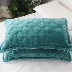 Winter Bliss Velvet Pillowcase